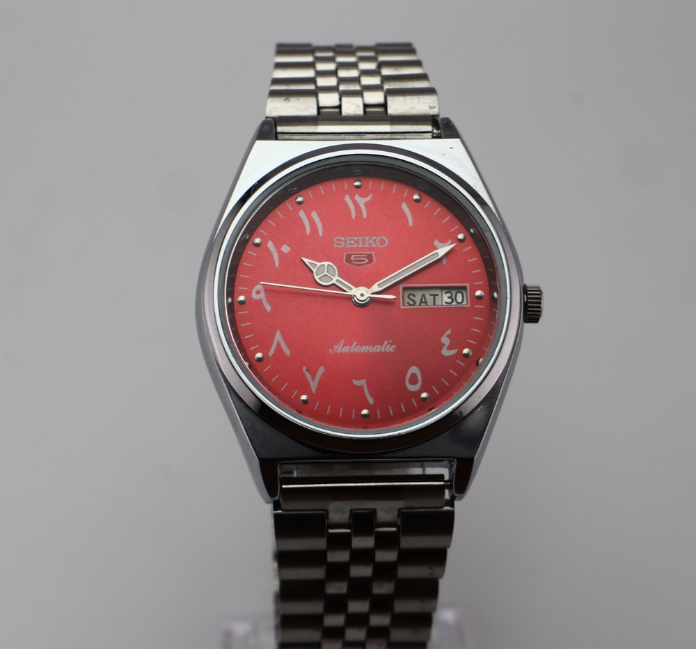 Vintage Seiko 5 Automatic Arabic Dial 6309A 17J D/D Japan made Man's Wrist Watch
