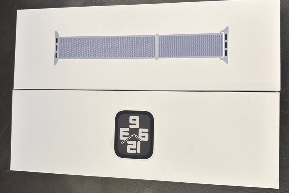 Apple Watch SE 2 40mm Silver Aluminum - Blue Cloud MNEE3LL/A