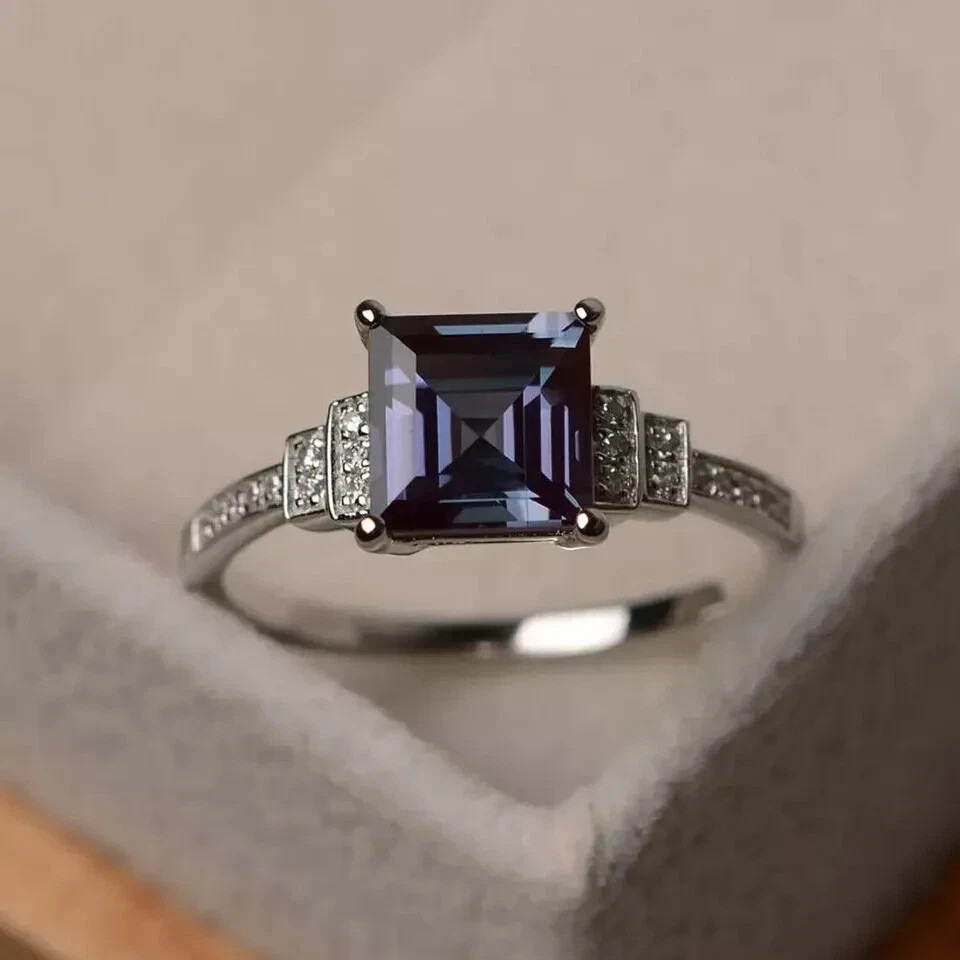1.99 Ct AAA Natural Color Changing Alexandrite 14K solid White Gold Ring