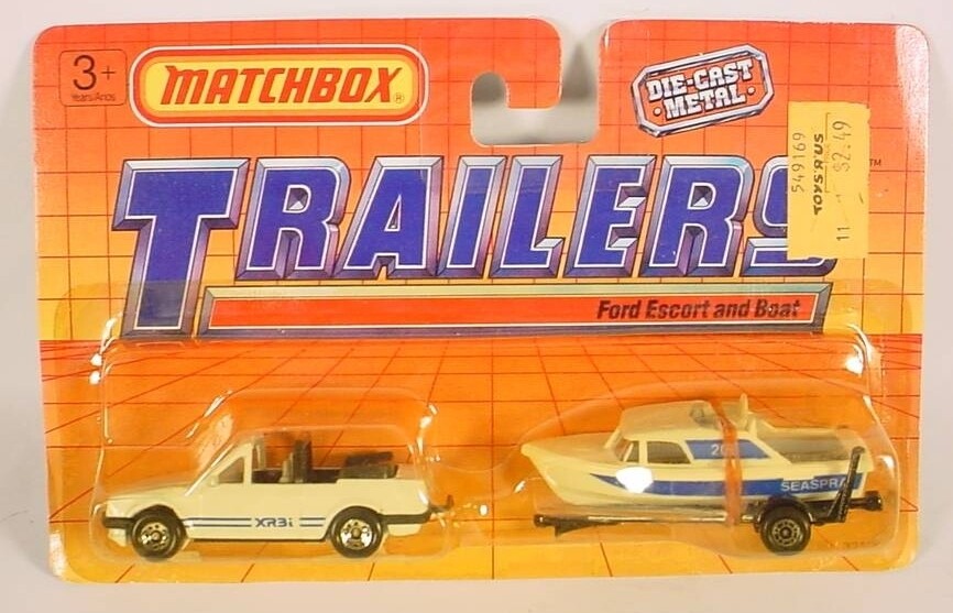 Matchbox TP-115 White Ford Escort Cabriolet and Seaspray Boat/Trailer