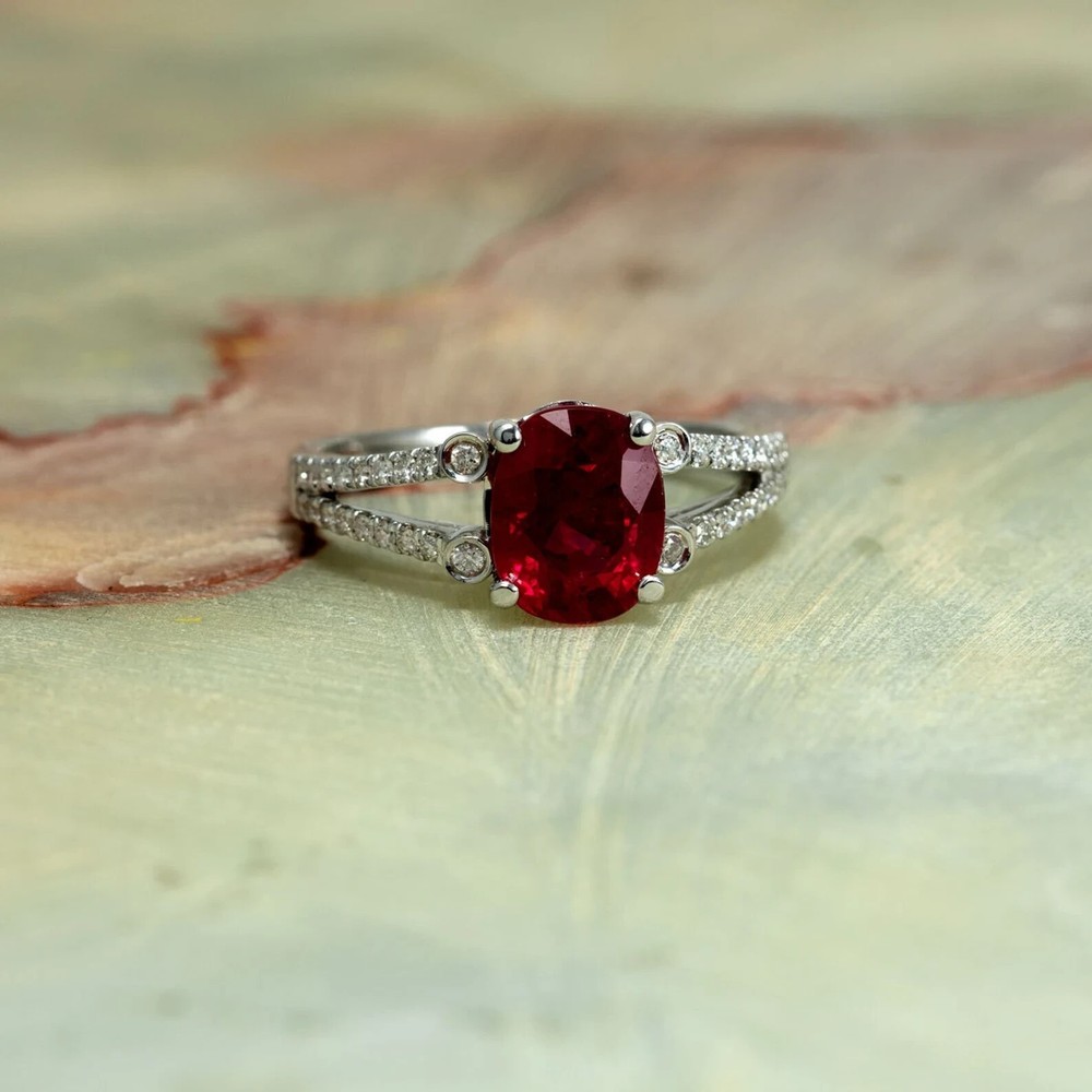 2Ct Oval Cut Simulated Red Ruby Split Shank Wedding Ring 14K White Gold Plated