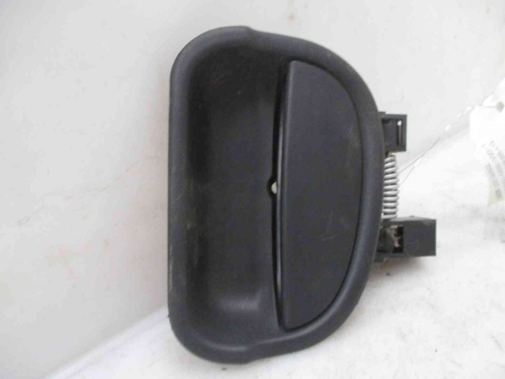 Poignee interieur porte coulissante gauche Renault KANGOO I 8200095966