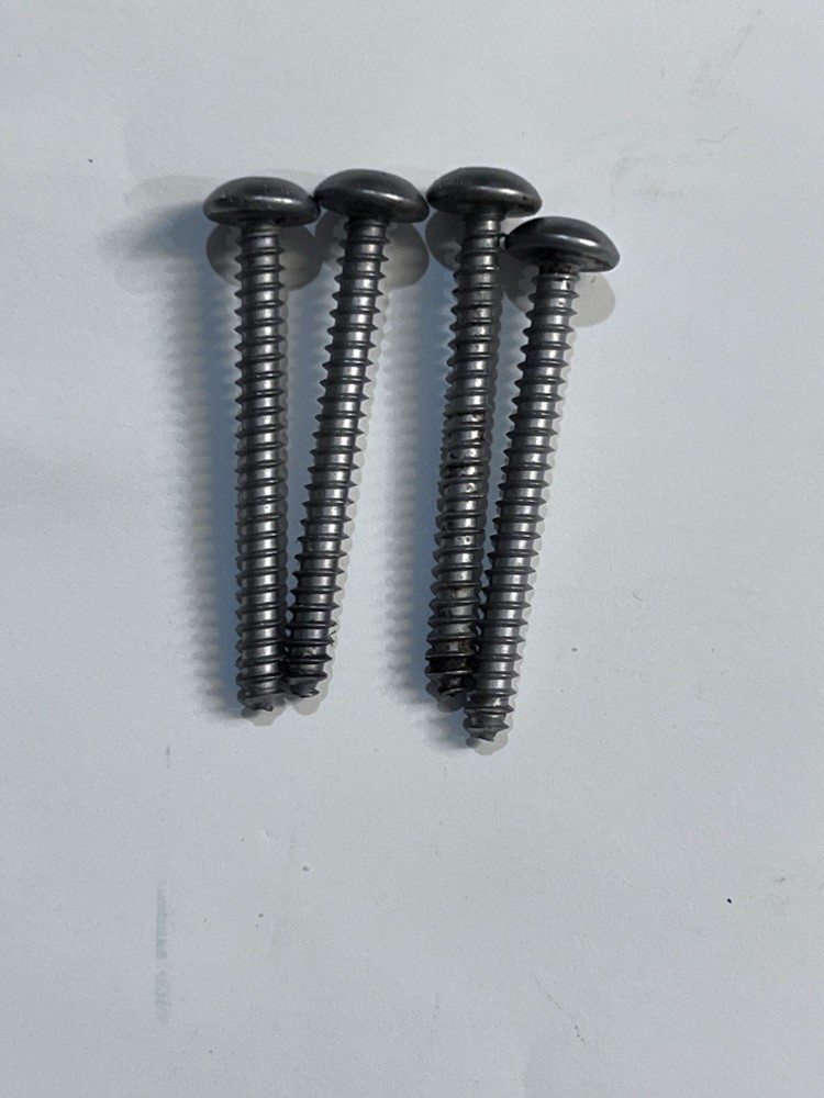 Whirlpool Dishwasher WDT710PAHZ1 Screws F81027333