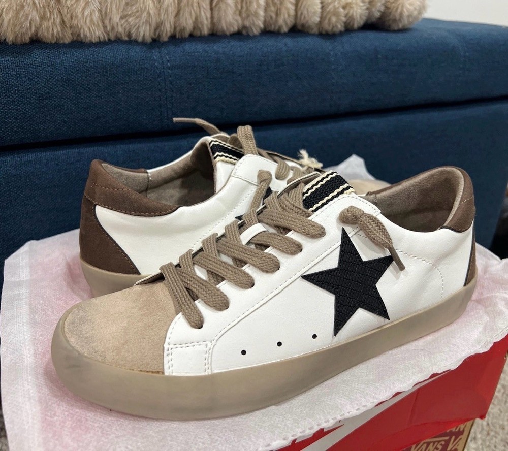 Shu Shop Pamela sneakers Size 7 Women’s