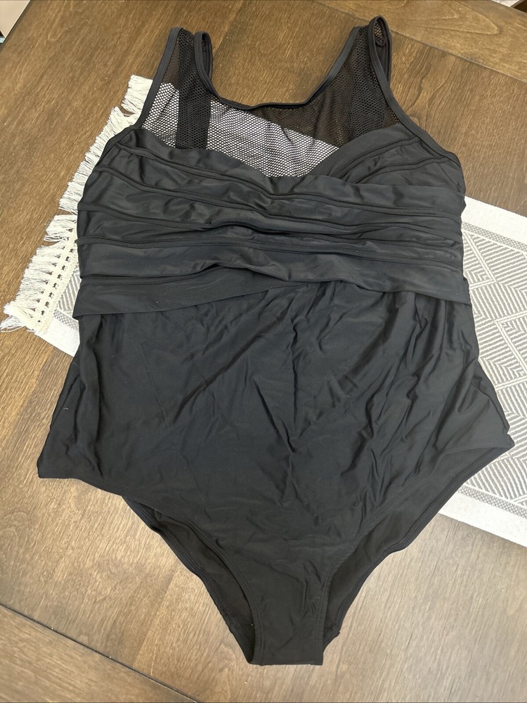 Adore Me One Piece Swimsuit Size 1X New Swimwear for Women