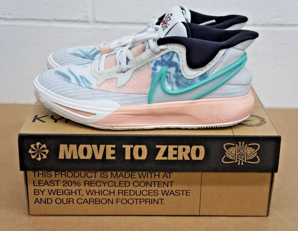 Nike Kyrie 8 GO (GS) 'Chinese New Year' Sneaker Kids 6Y Photon Dust DQ8076 002