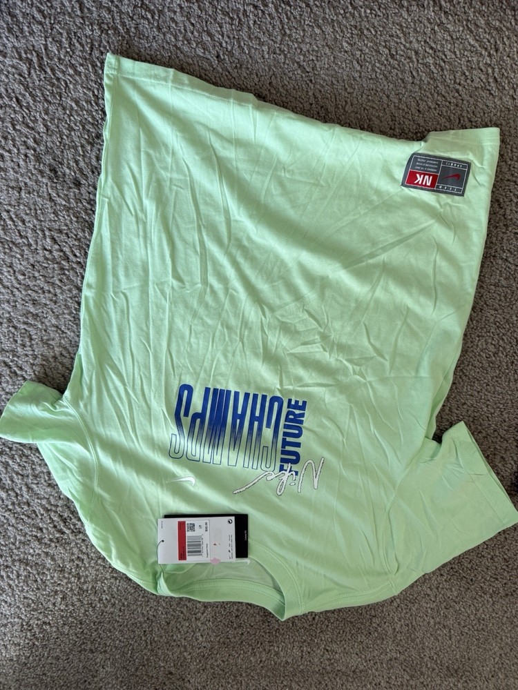 Boy's Nike Youth Future Champs LOOSE FIT Dri T-Shirt Large