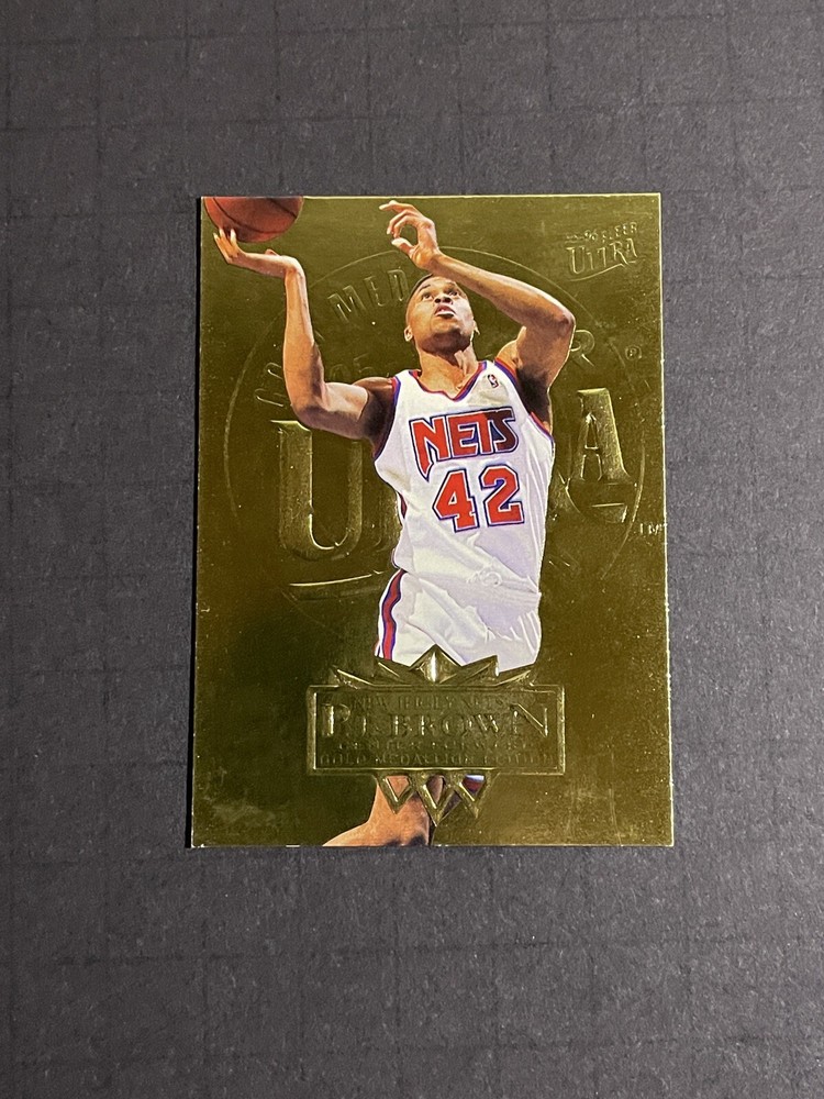 1995-96 Fleer Ultra P.J. Brown Gold Medallion Parallel Card #112 - Nets