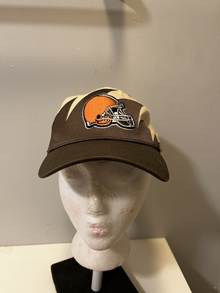 Vintage Reebok Cleveland Browns Adjustable StrapBack Cap for NFL Fans