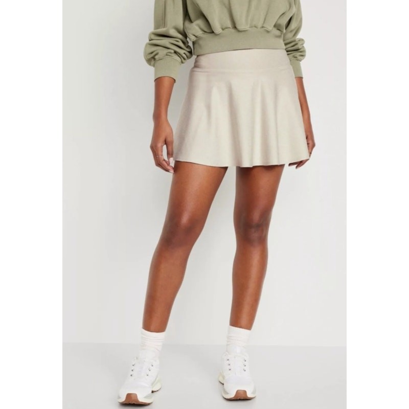 XS NWT Old Navy High-Waisted Cloud Skort Sporty Minimalist Tennis Style Tan