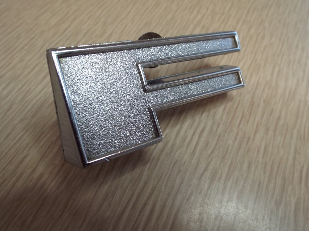 F Letter Emblem 1973 1974 1975 1976 1977 Ford F100 F150 F250 F350 Truck Grill A