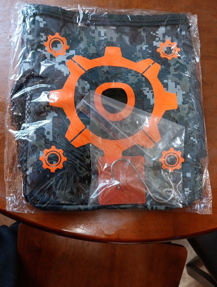 Orange Gear Lunchbox