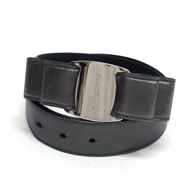 Salvatore Ferragamo Authentic Black Leather Vara Ribbon Belt
