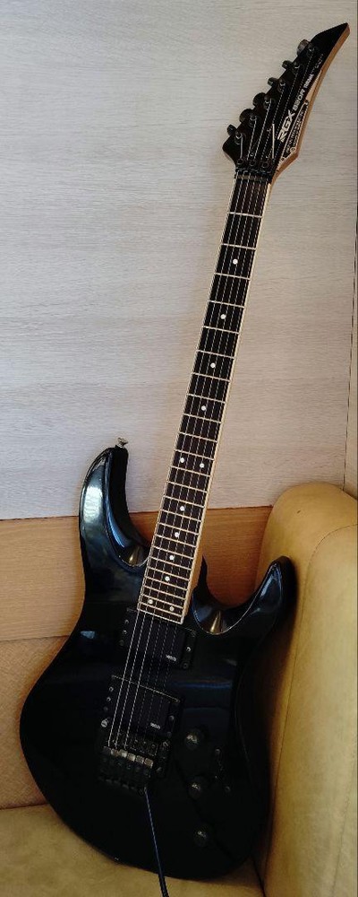 Yamaha RGX 820R Rock'n Road Series Black with Secure Packaging