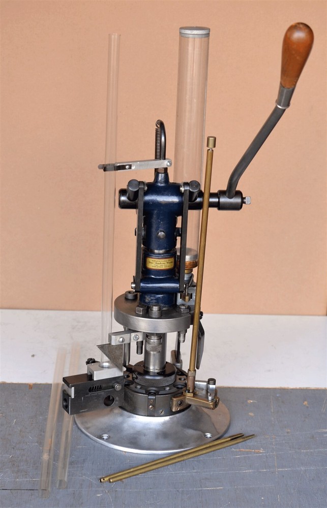 STAR 9MM LUGER UNIVERSAL RELOADING PRESS