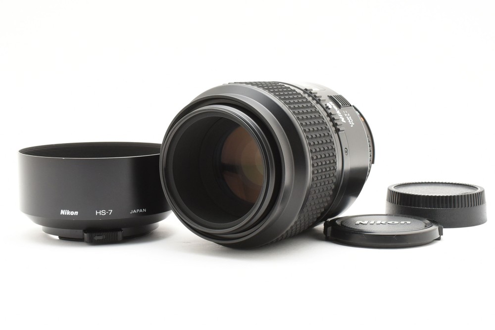 Mint Nikon AF Micro Nikkor 105mm f/2.8 D Macro Lens with Hood from Japan