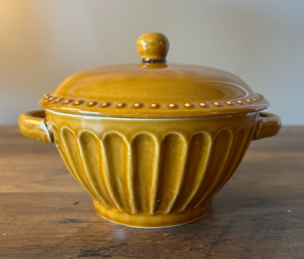 Vintage Savinio Brown Stoneware Covered Casserole Dish w Lid Rustic