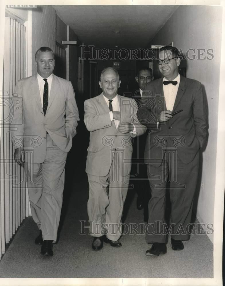 1961 Press Photo Attendees of legislative hearing in Louisiana - noc17504