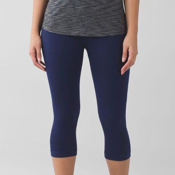 Lululemon Flow Go Leggings Size 4 High-Waisted Yoga Running