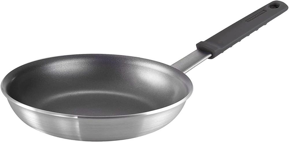 Fusion 8-Inch Non-Stick Heavy-Gauge Aluminum Frying Pan Dishwasher Safe