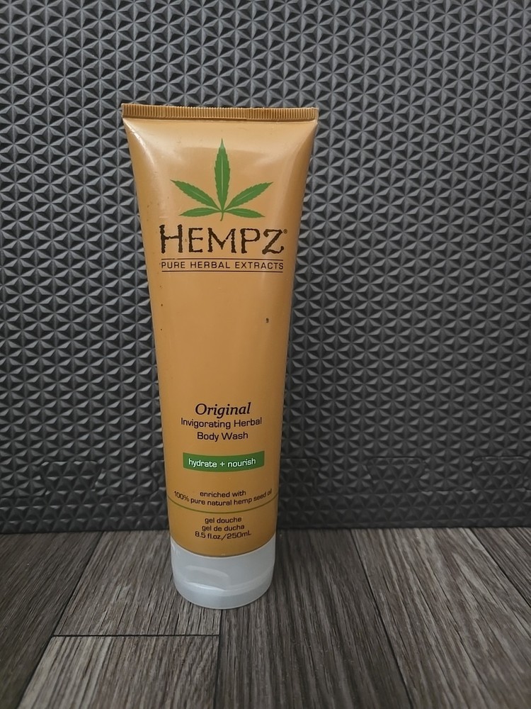 Hempz Original Herbal Body Wash Hydrating Nourishing 8.5 Fl Oz