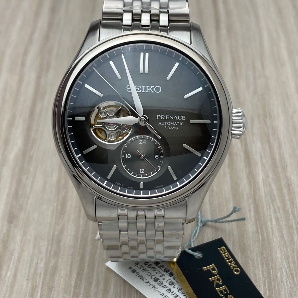 Seiko Presage Automatic Men's Watch SARJ009 with Stylish Design