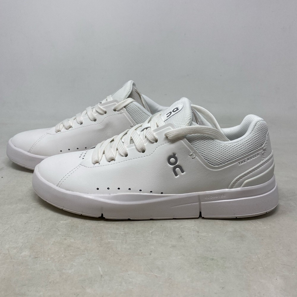 On Women’s The Roger Advantage Sneakers White US 8.5