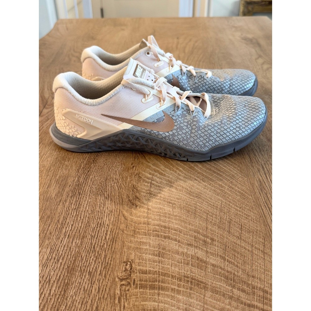 Nike | Women's Metcon 4 XD MTLC Training Shoes | Atmosphere Grey | Size 9.5