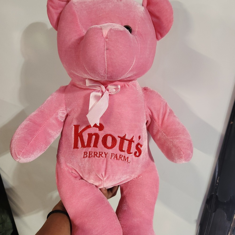 Vintage 19-inch pink Knott's Berry Farm teddy bear plush toy