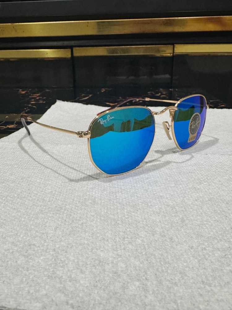 Ray-Ban RB3548 Polarized Sunglasses – Modern Gold Frame, Blue Lenses