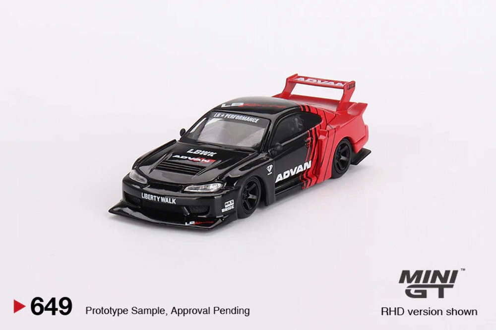 1/64 1999 Nissan Silvia S15 LB Super Silhouette Red Black Diecast Model MGT00649Rhd