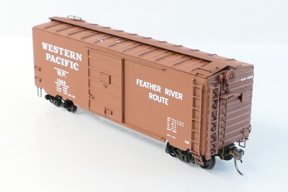 Intermountain 45451-03 - HO Scale Boxcar Western Pacific 1969 40 Boxcar
