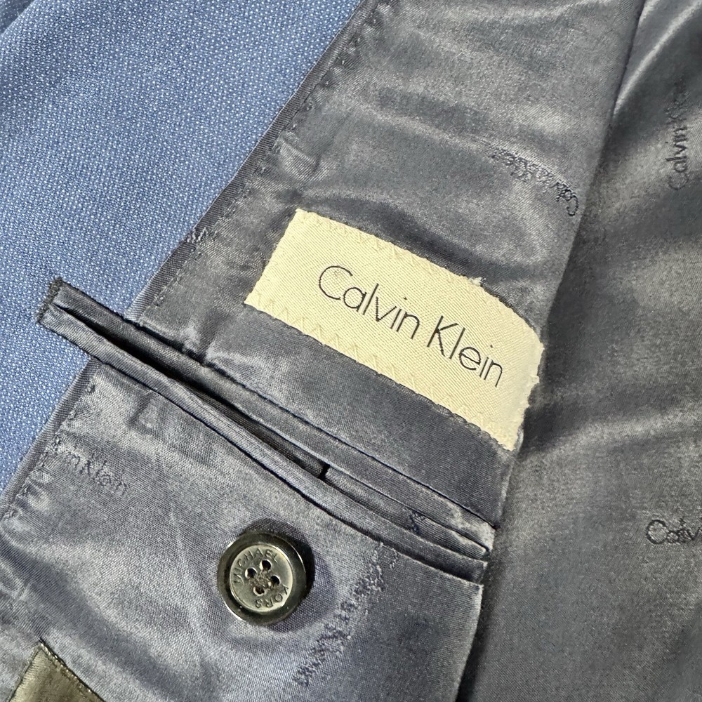 Calvin Klein Men's 48R Slim  Blue  Blazer Great Condition