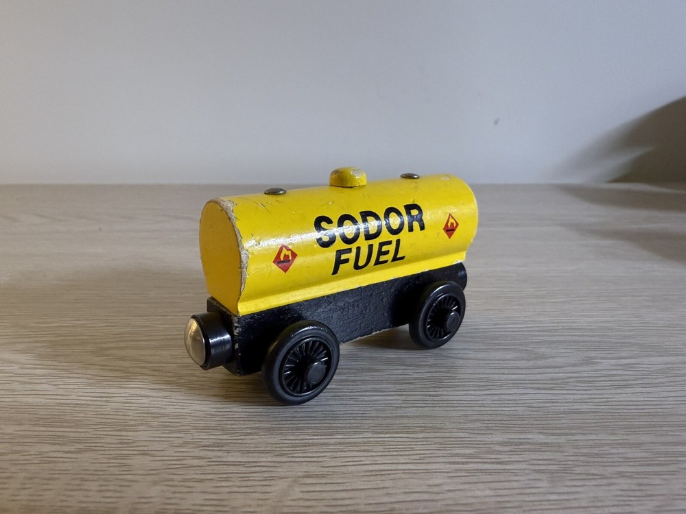 Thomas & Friends Wooden Sodor Fuel Train by Britt Allcroft 2000
