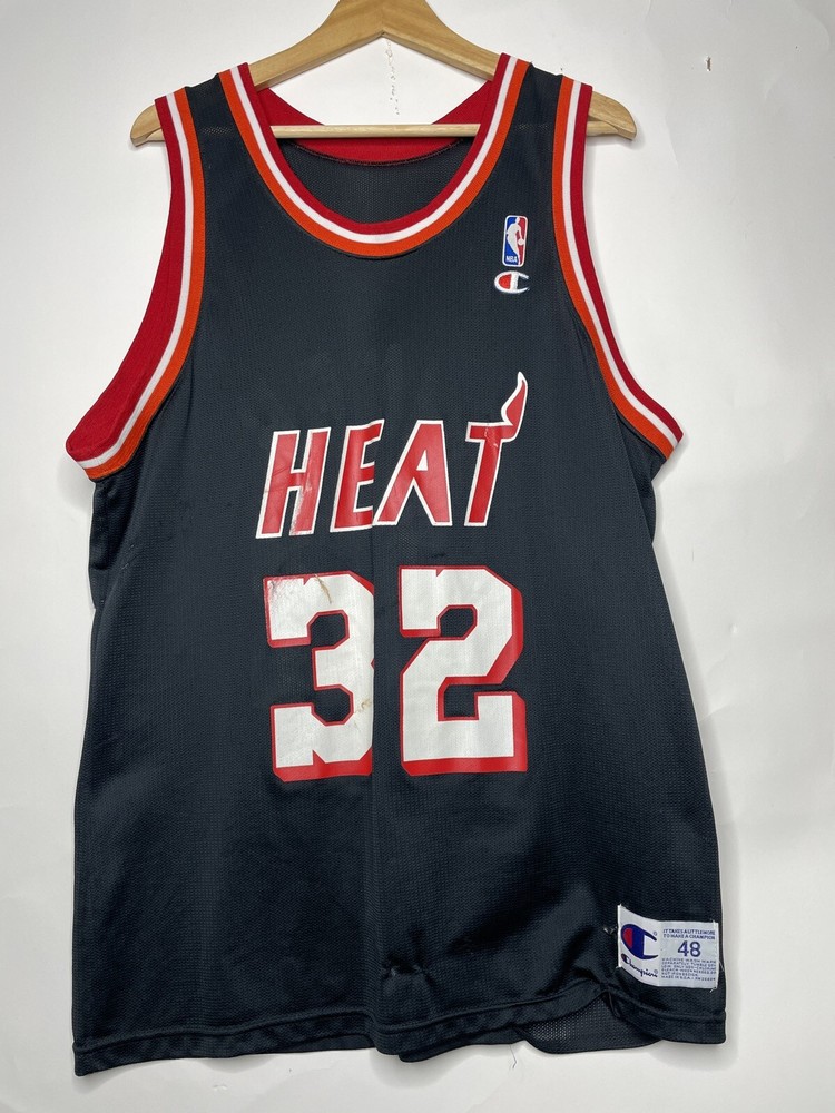 Винтажная футболка чемпиона Miami Heat Harold Miner размер 48 NBA черная