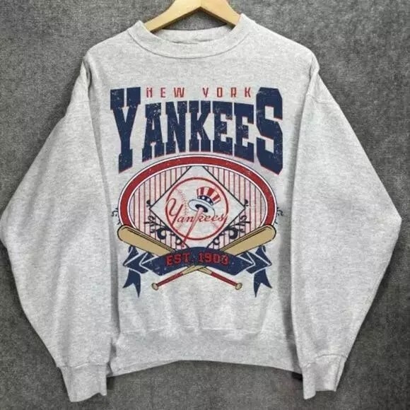 Vintage New York Yankees 1903 Graphic Sweatshirt for Men and Women