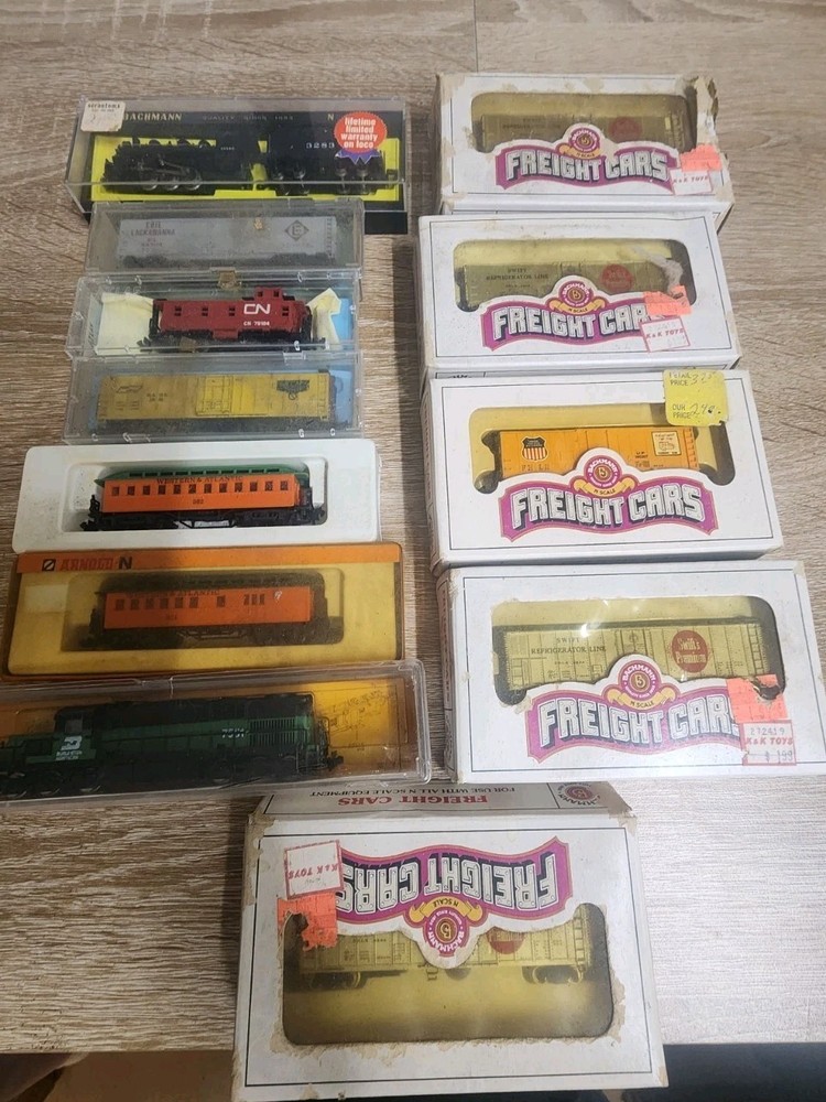 Lot Of N Scale Trains Cars