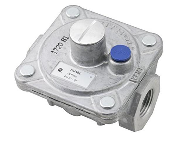 Maxitrol RV48L Natural Gas Pressure Regulator, 1/2