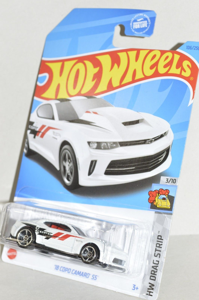 Hot Wheels 106/250 HW DRAG STRIP 3/10 2018 COPO Chevy Camaro SS WHITE