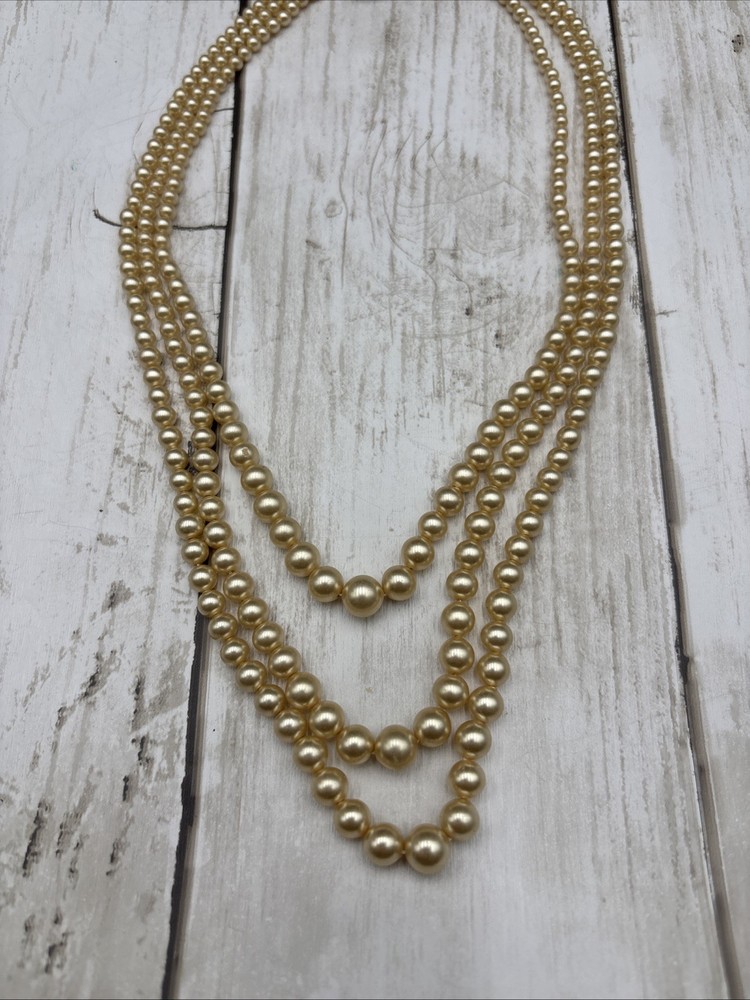 Vintage Marvella Triple Strand Graduated Pearl Necklace Rhinestone Clasp 0504-20