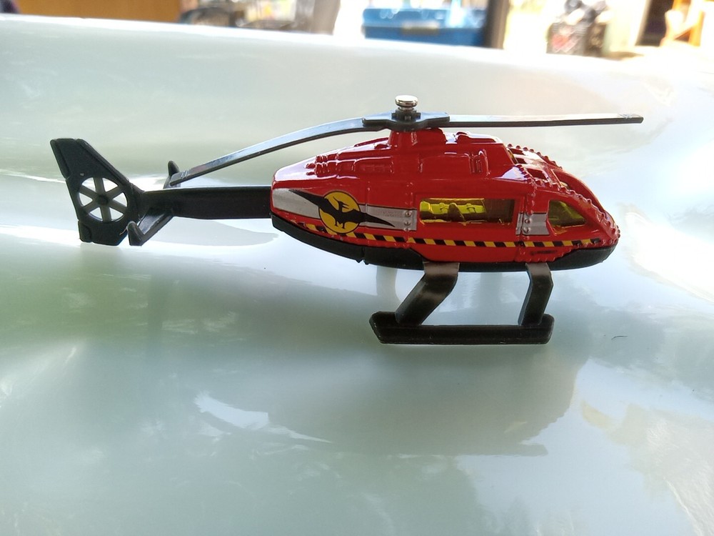 2001 Matchbox Red Rescue Helicopter