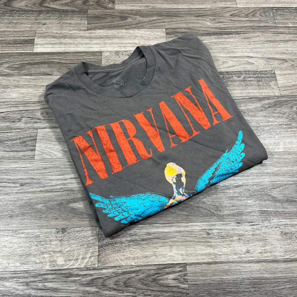 NIRVANA Graphic Gray Crew Neck Short Sleeve Basic Tee Mens Size M Casual T-Shirt
