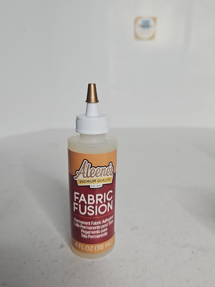 Aleene's Fabric Fusion Permanent Fabric Adhesive 4 oz. Bottle