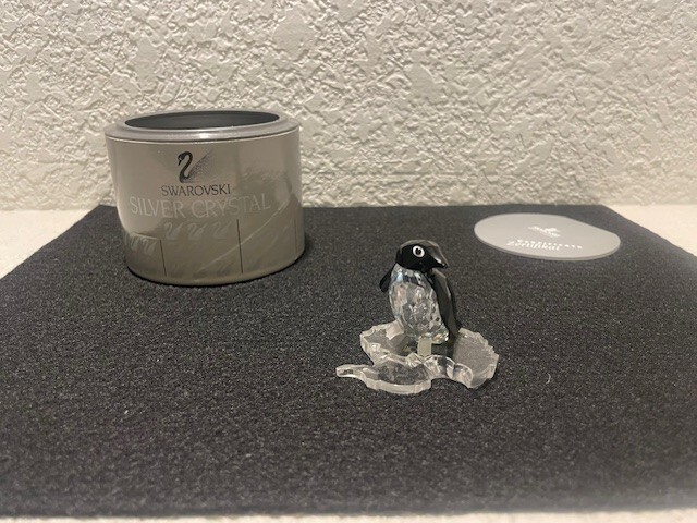 Swarovski Madame Peguin Crystal Penguin Figurine #7661NR000002