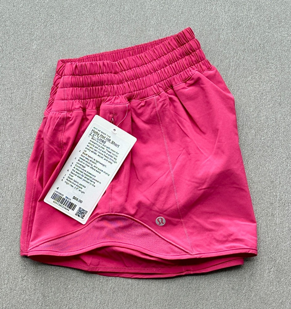 Lulmon Hotty Hot HR Short 2.5 Size 4 NWT Raspberry Coulis