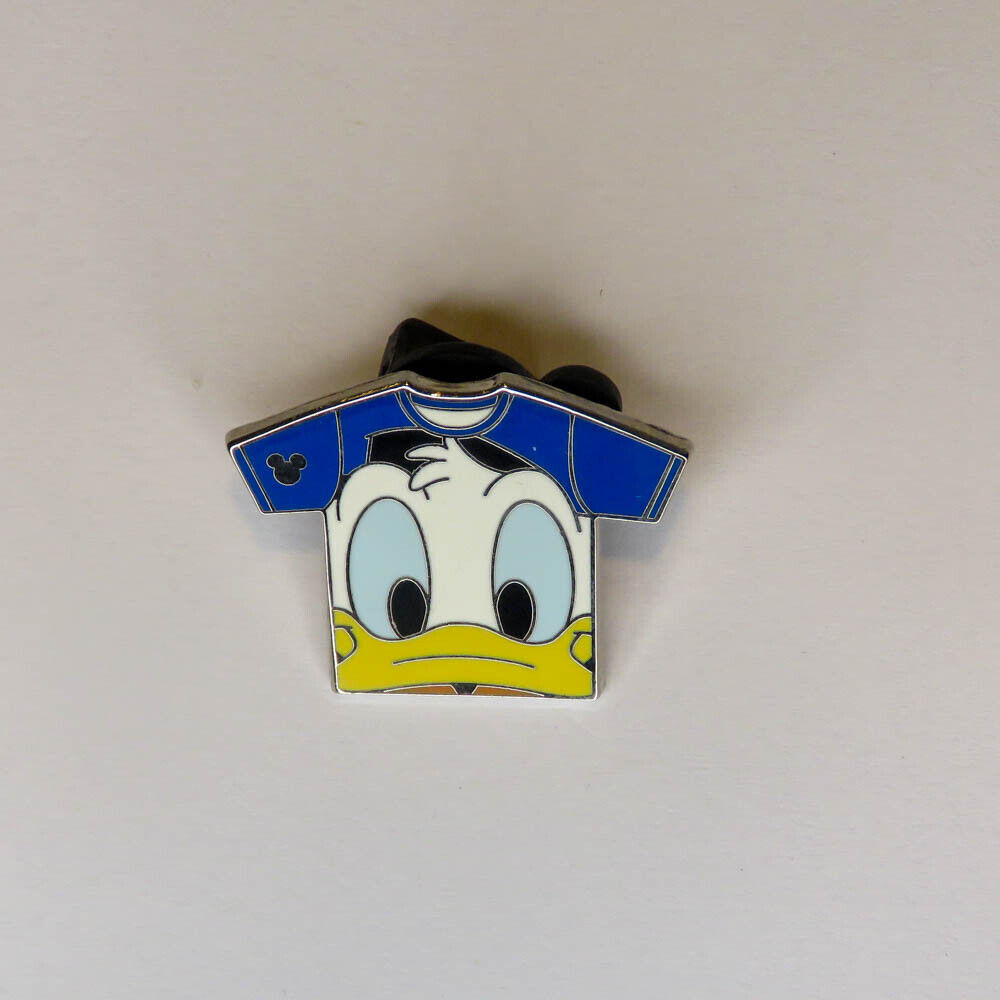 Disney Hidden Mickey T-Shirt with Donald Duck Pin