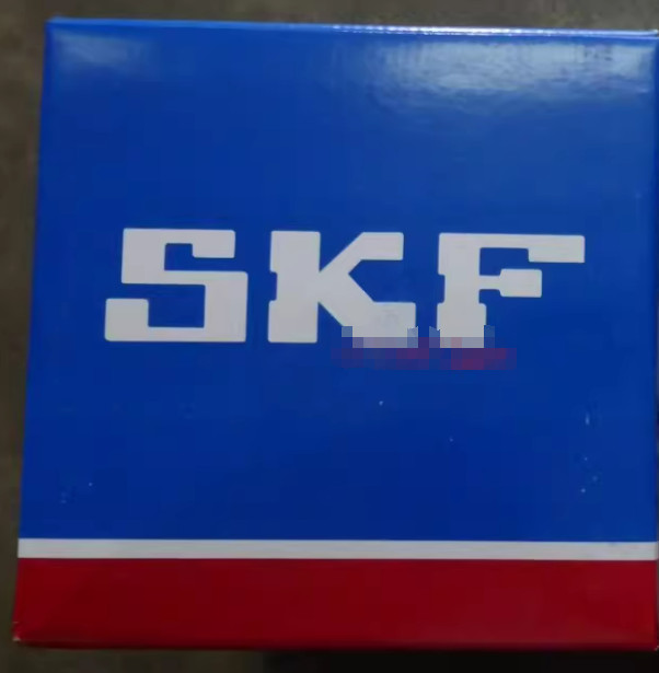 New SKF 7015CD/P4A Bearing