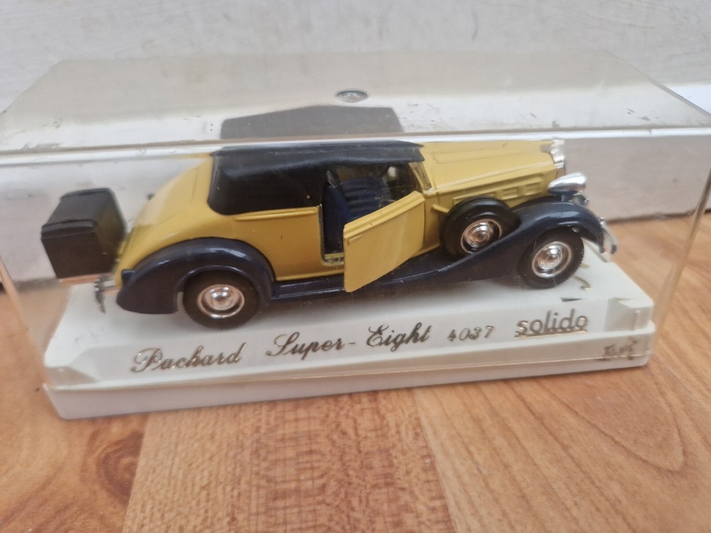 1/43 SOLIDO AGE D'OR - CLASSIC PACKARD SUPER EIGHT YELLOW DIECAST CAR 4037