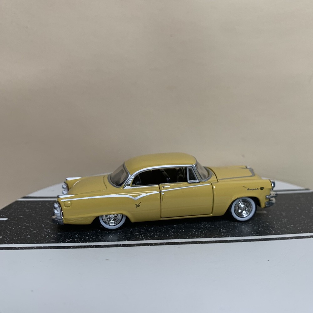 2008 Castline M2 Machines Auto-Thentics 1955 Dodge Royal Lancer Yellow 1:64 NM