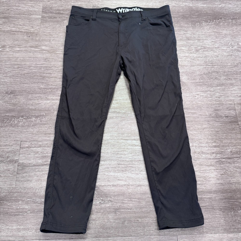 Wrangler Pants Mens 40 Black All Terrain Gear 40x30 Outdoor Hiking Zip Gorpcore